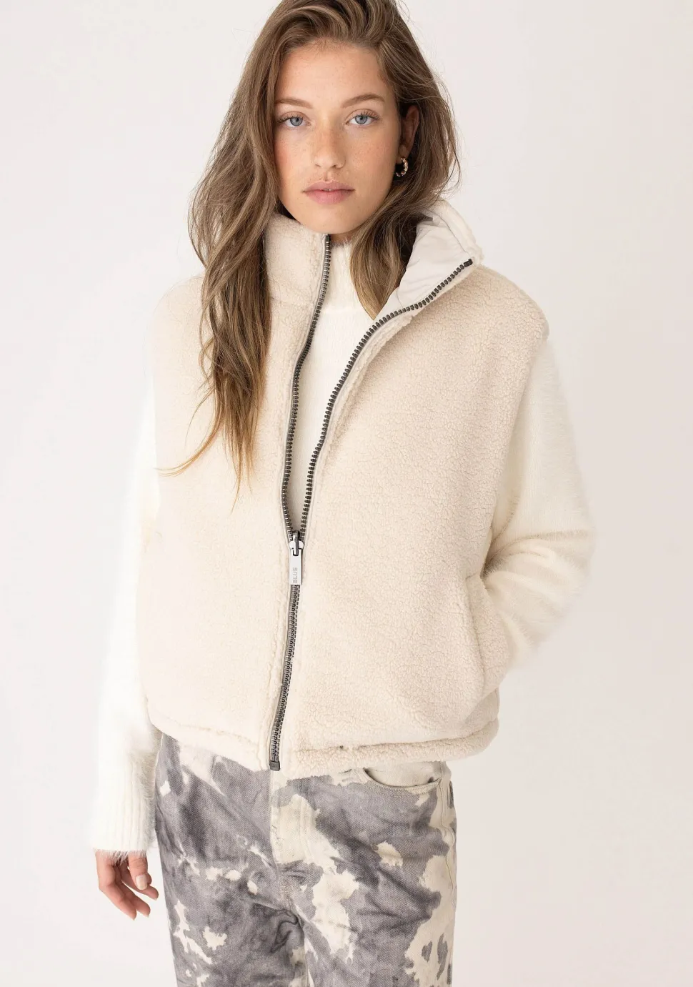ANNA BLUE GILET