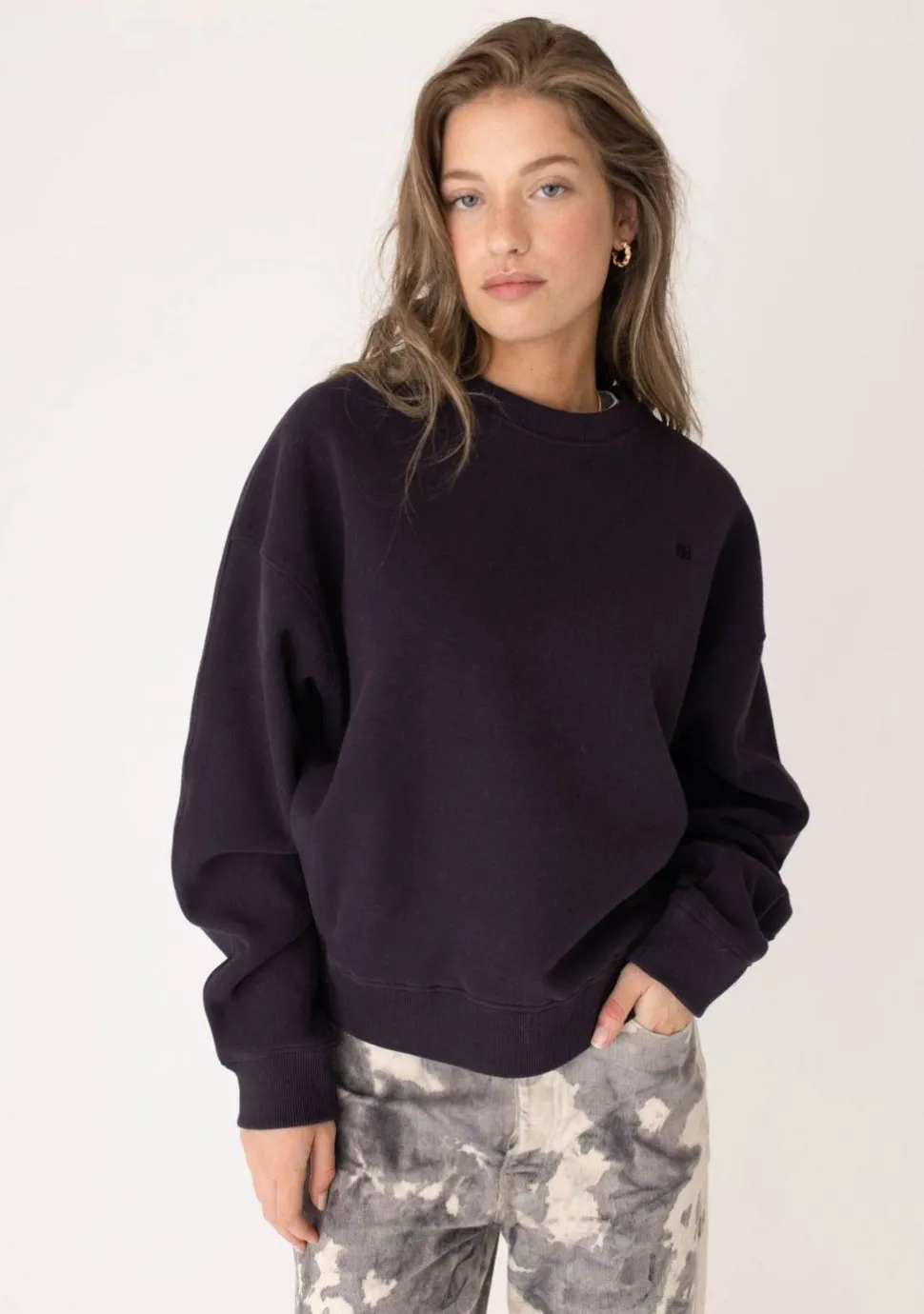 ANNA BLUE SWEATER