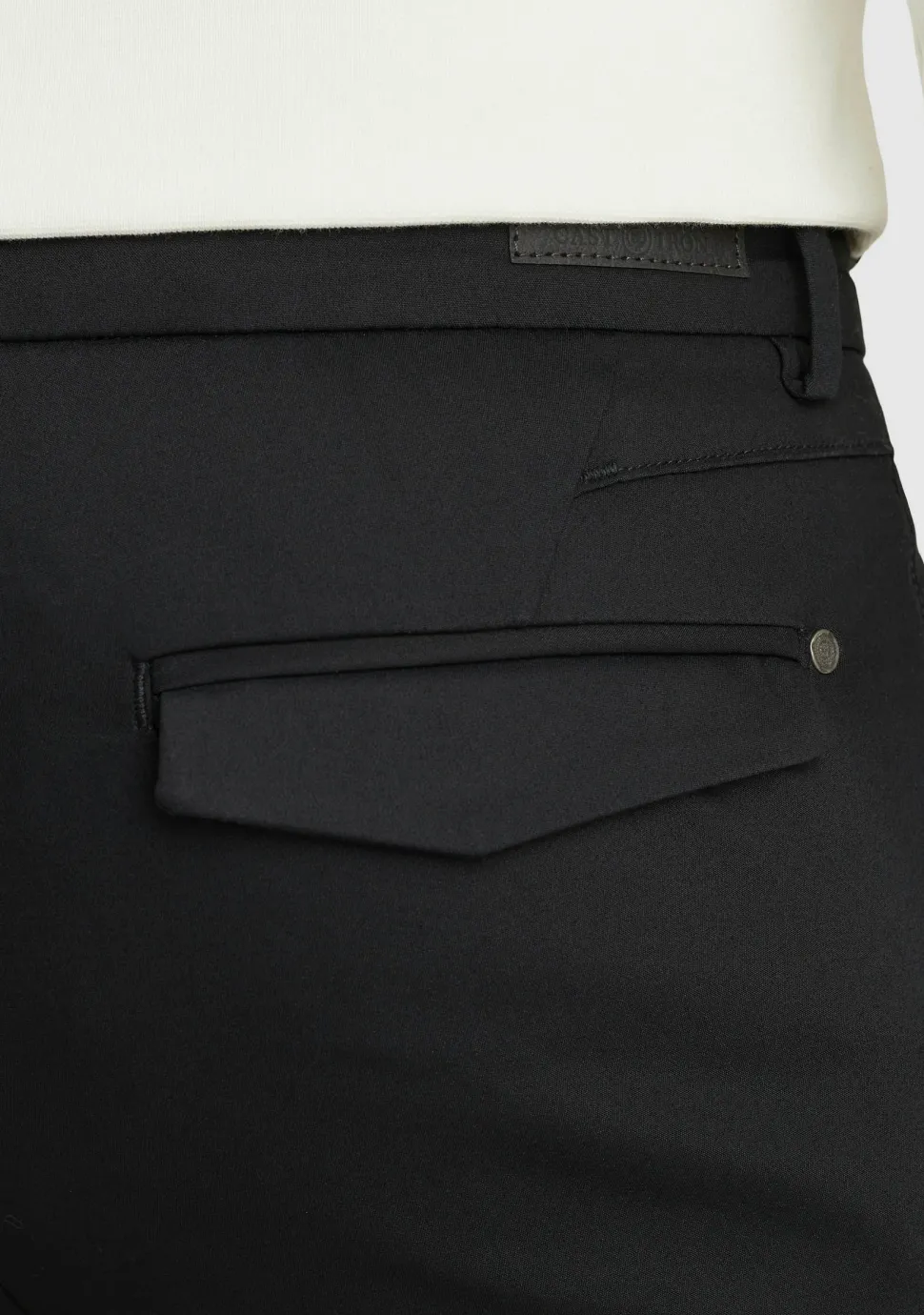 CAST IRON CHINO