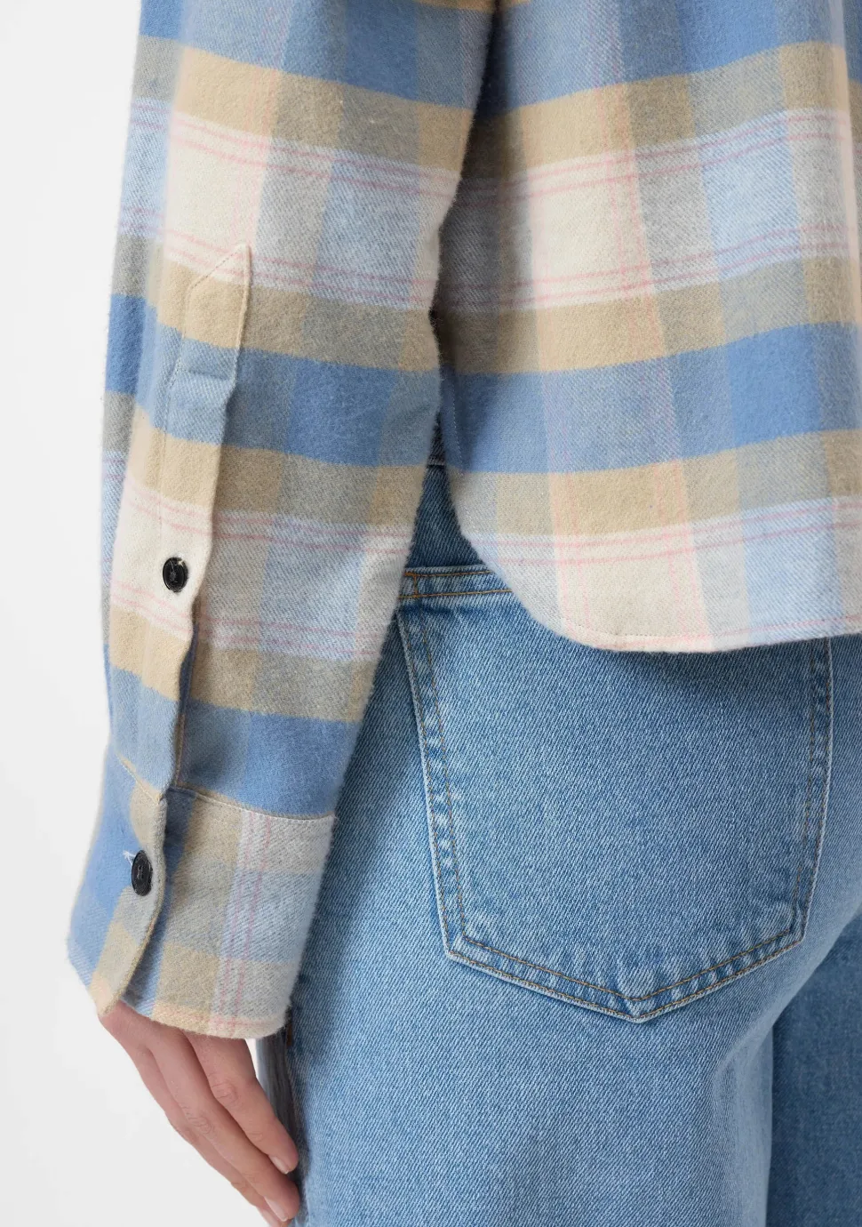 CLOSED BLOUSE