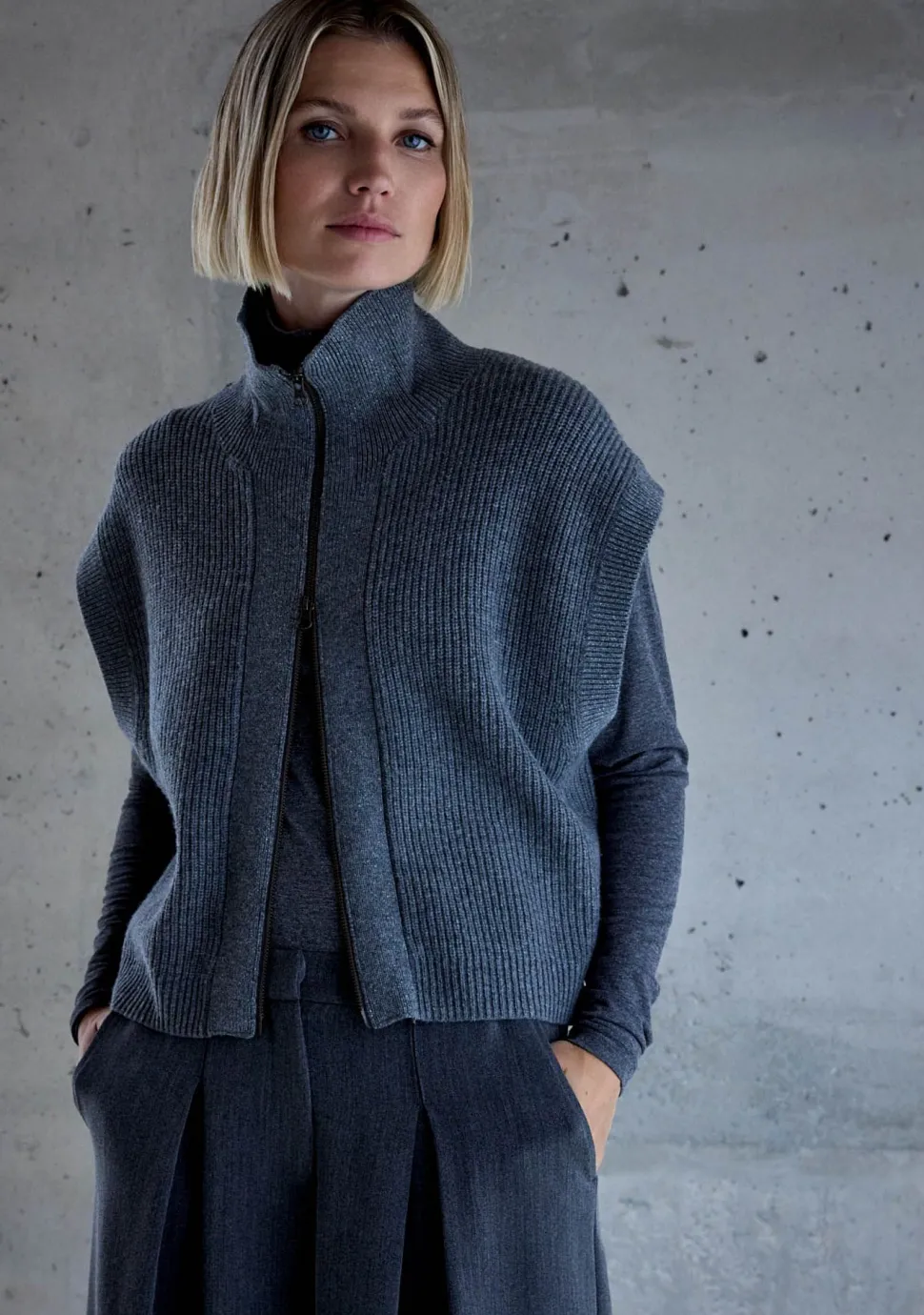 FEMMES DU SUD GILET