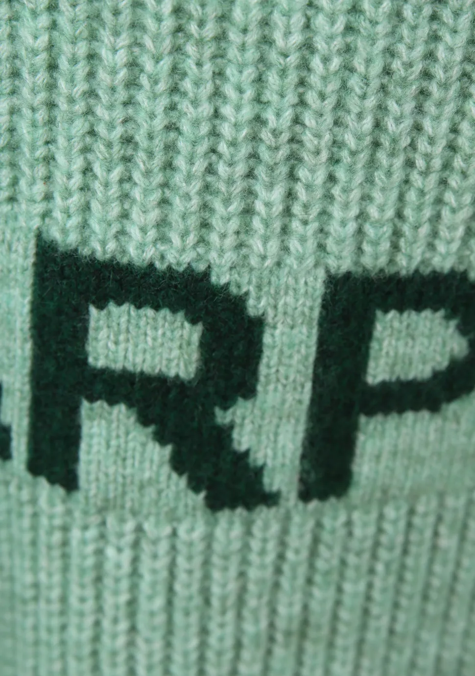 HARPER & YVE TRUI