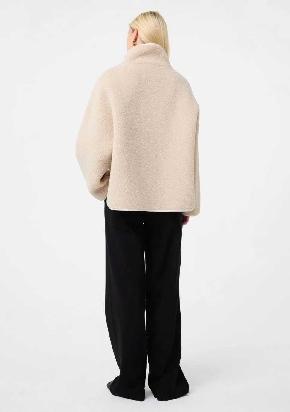 KNIT-TED JASJE