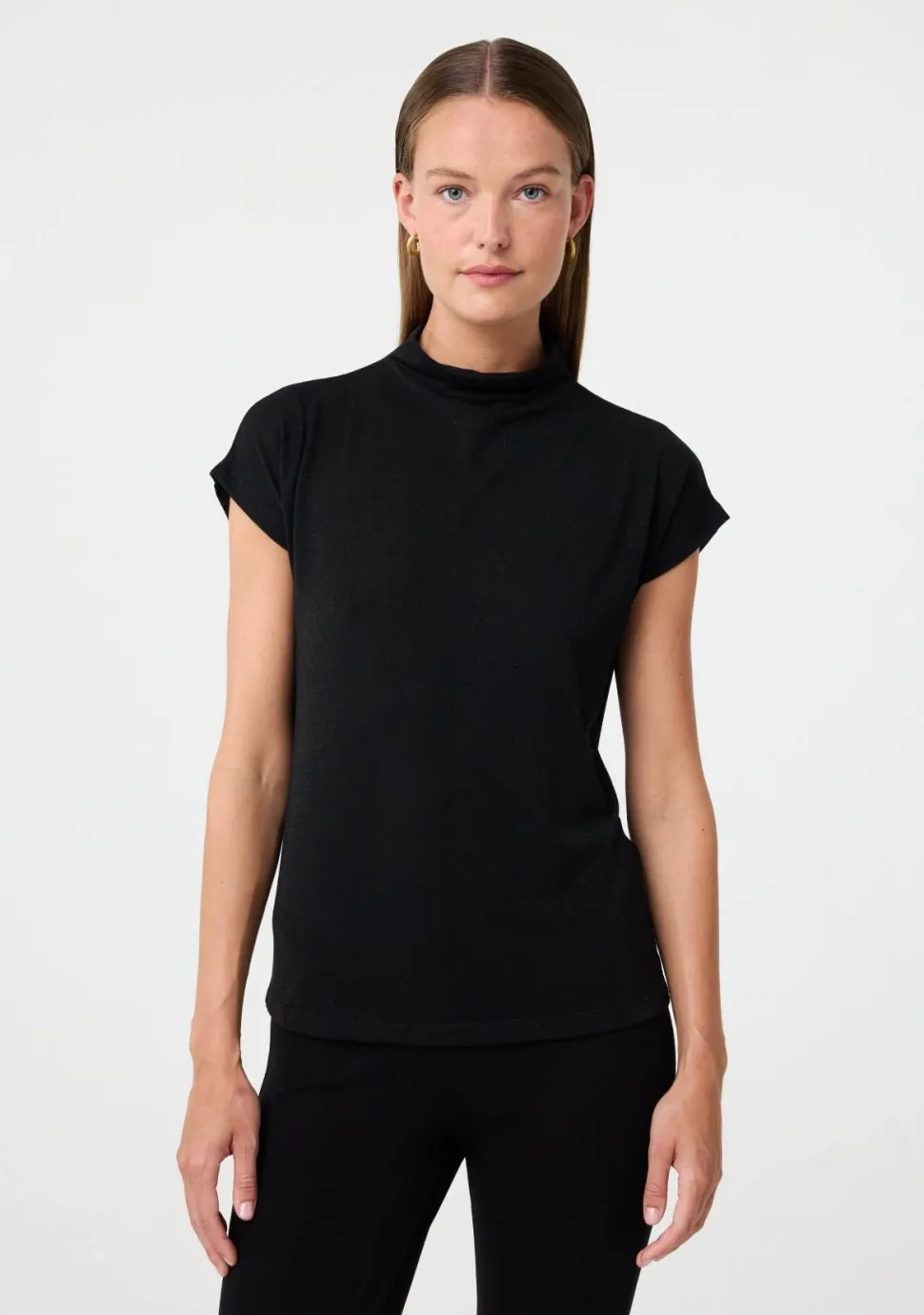 KNIT-TED SHIRT