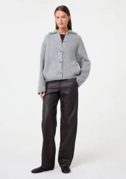 KNIT-TED VEST