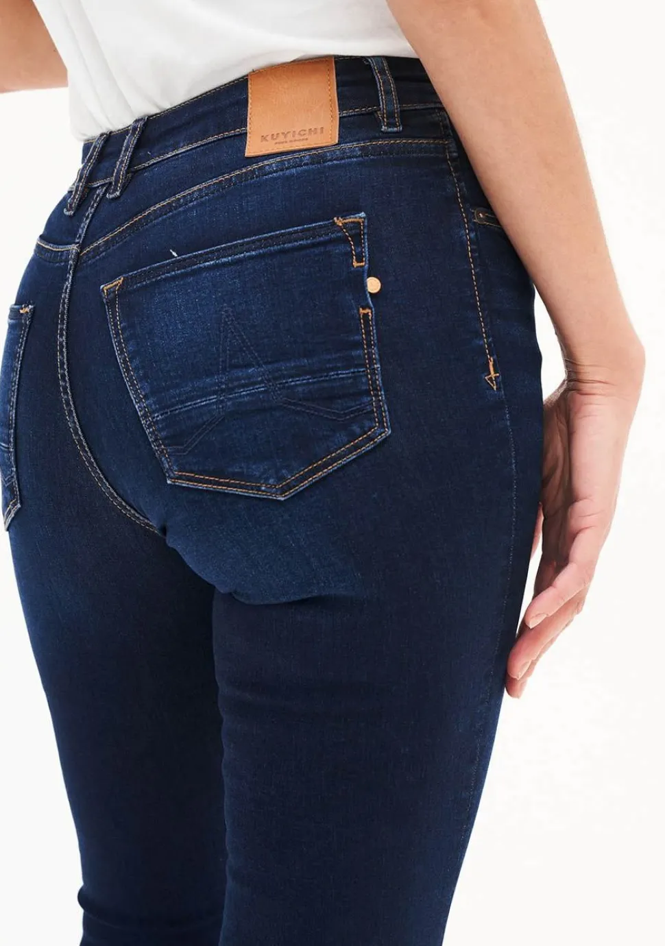 KUYICHI JEANS