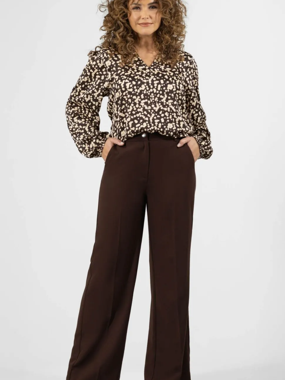 LABEL DOT BLOUSE