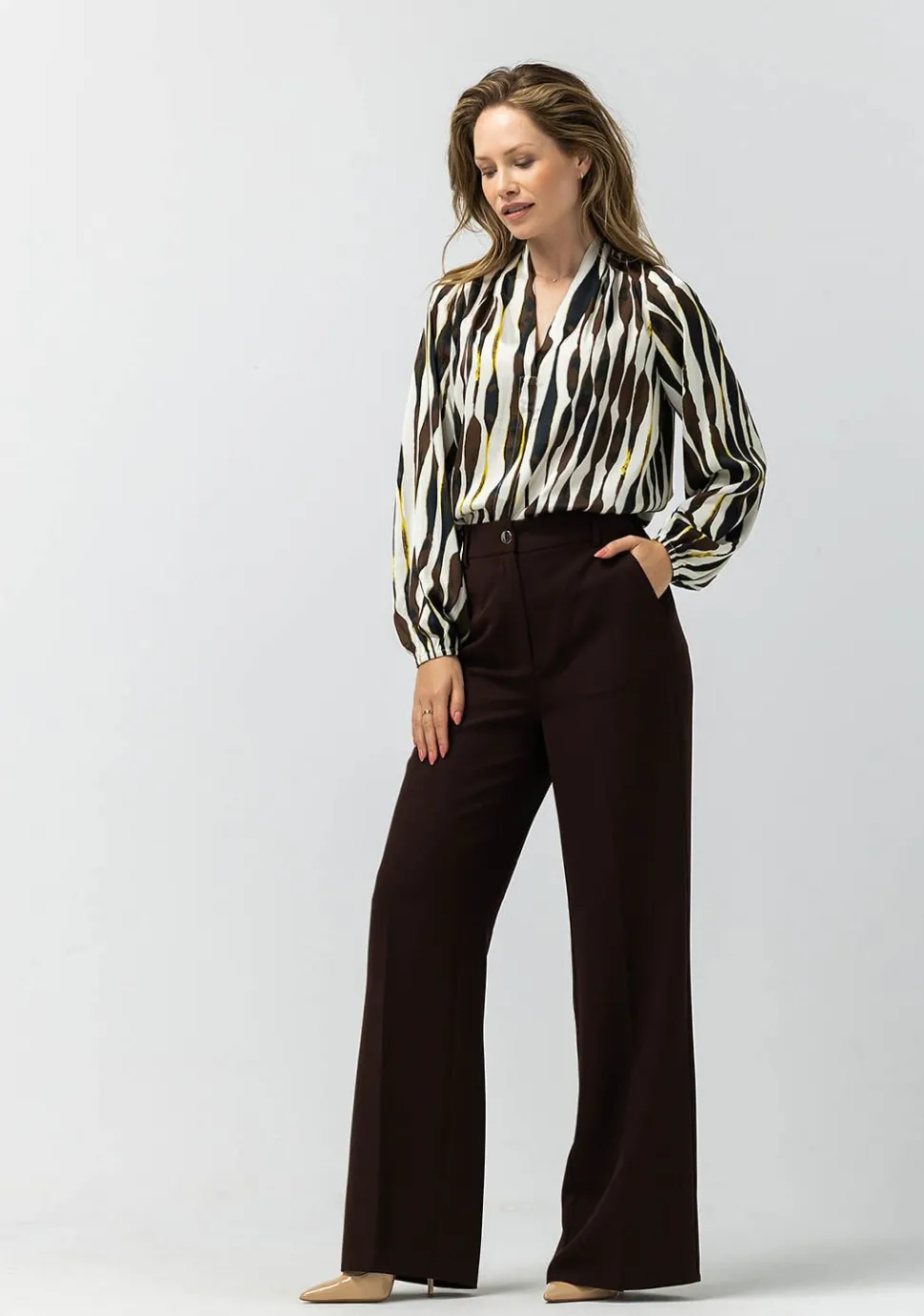LABEL DOT BLOUSE