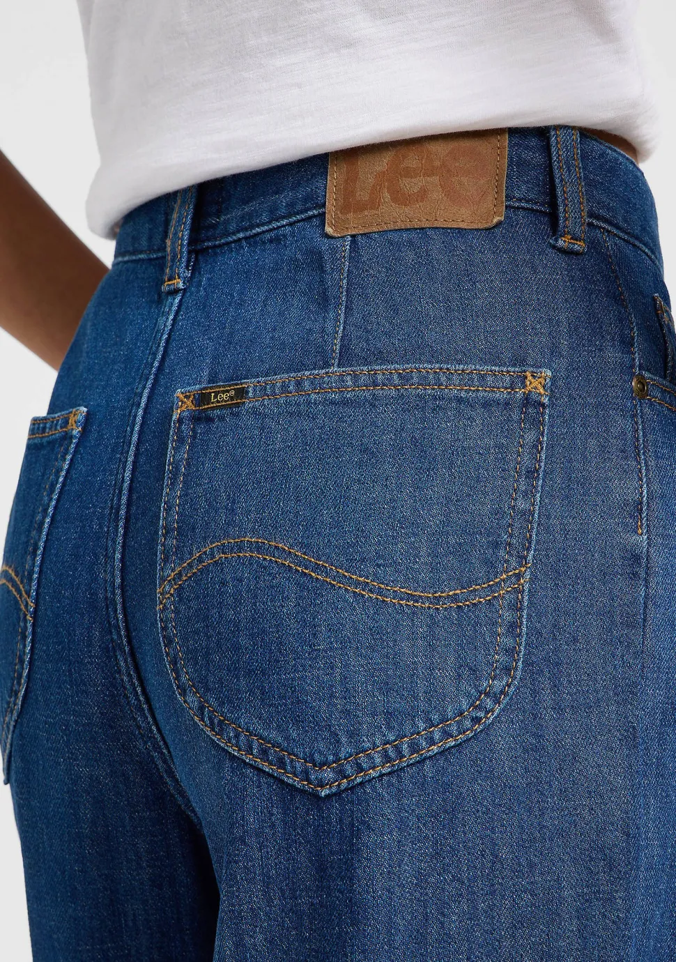 LEE JEANS