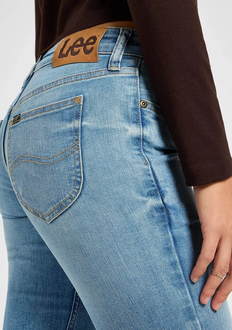 LEE JEANS