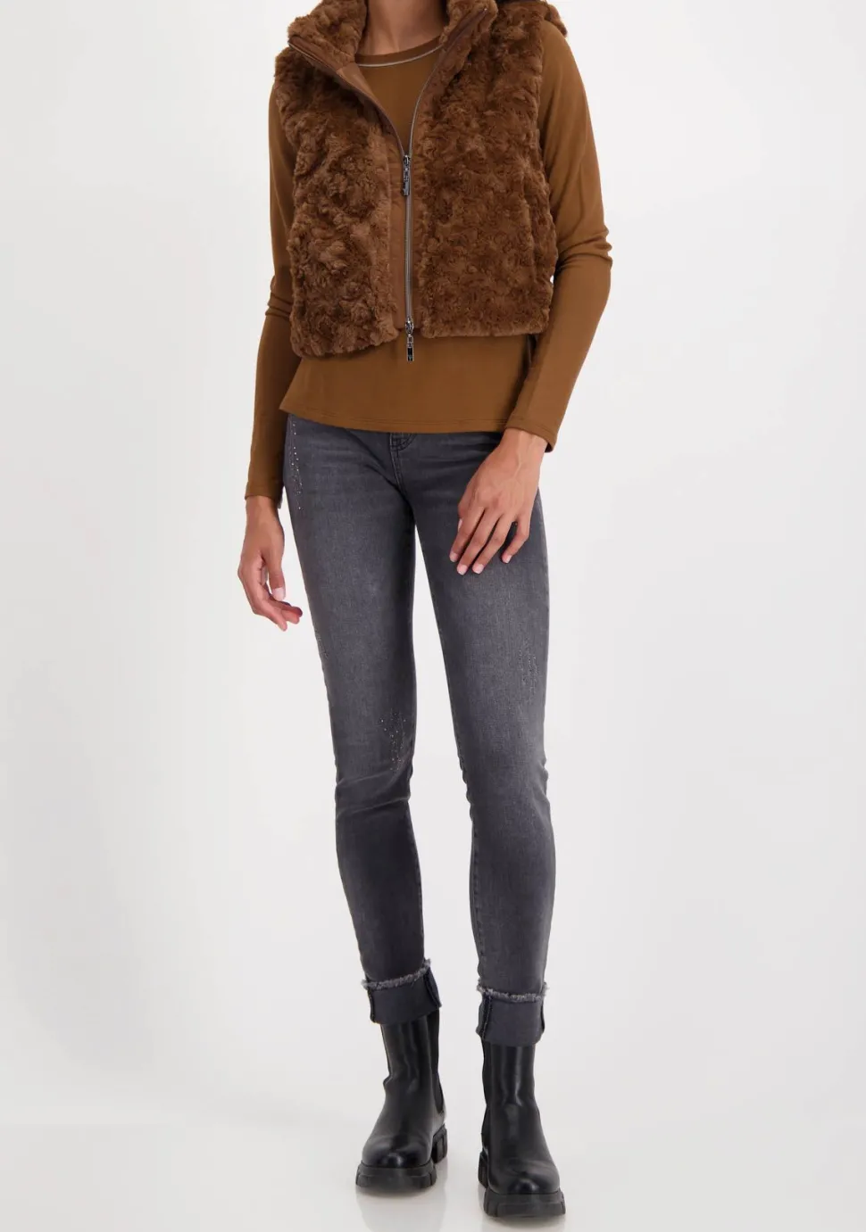 MONARI BODYWARMER