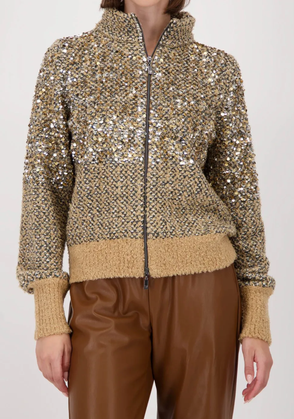 MONARI VEST