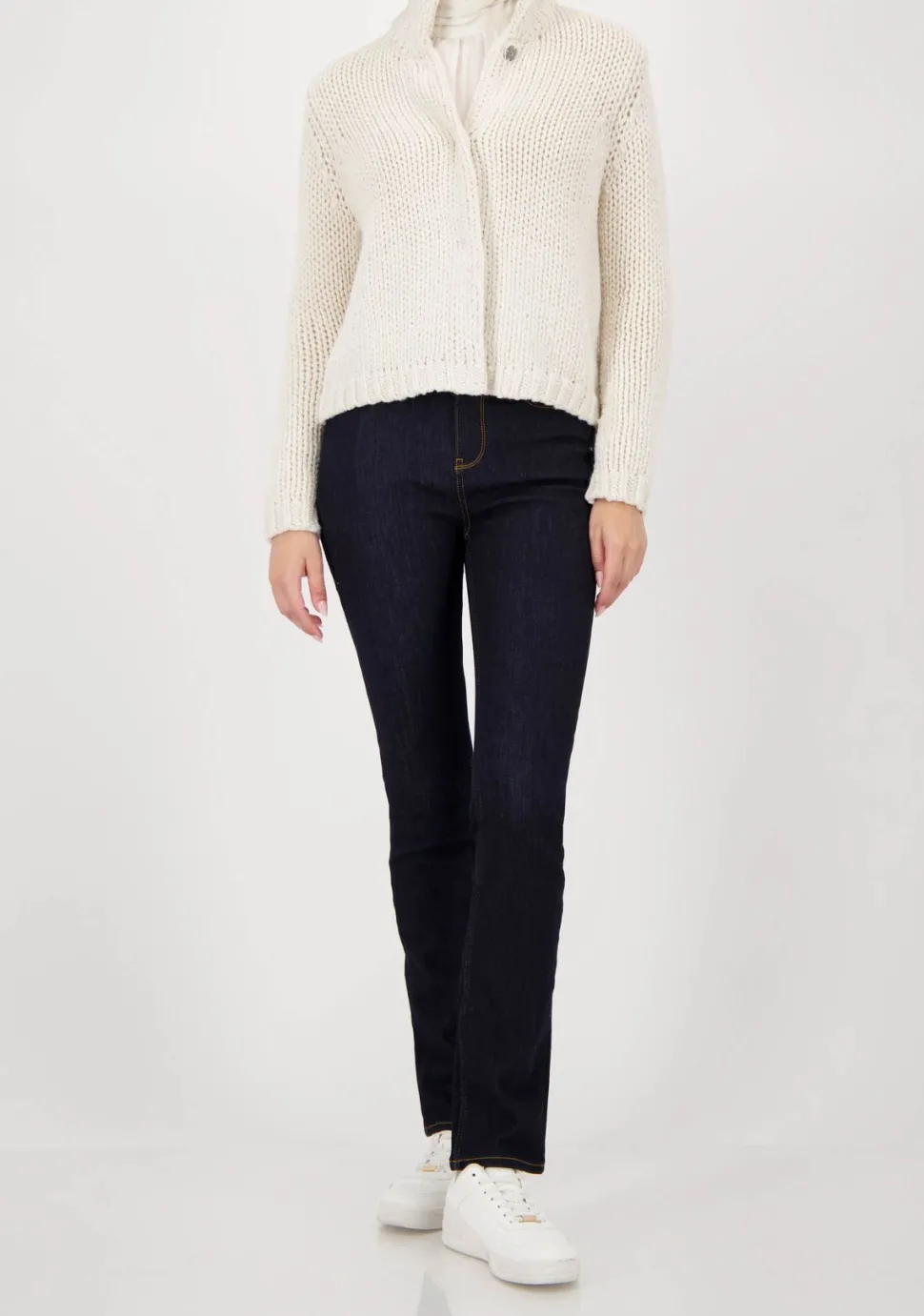MONARI VEST