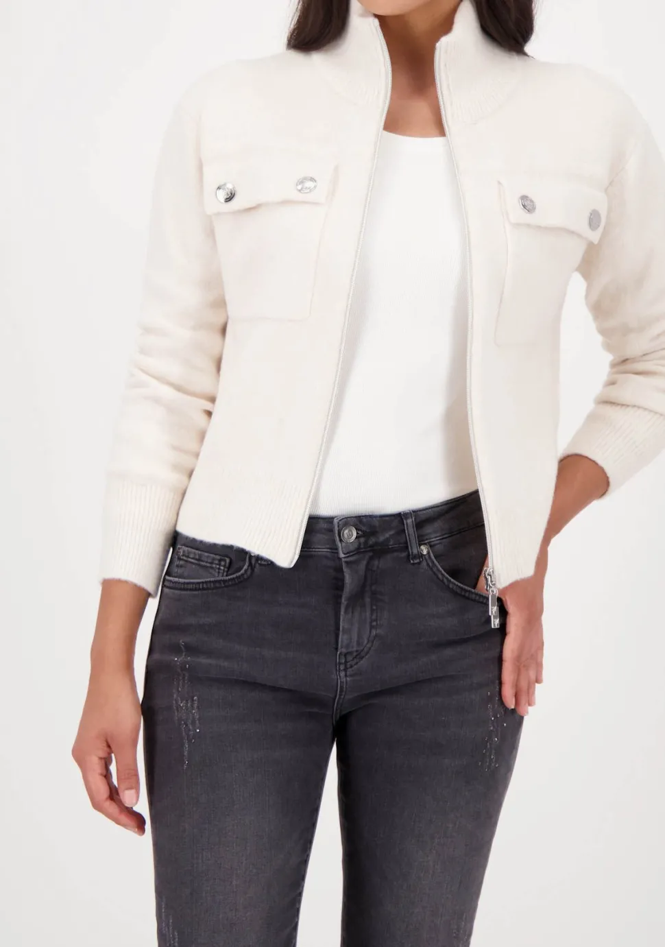 MONARI VEST