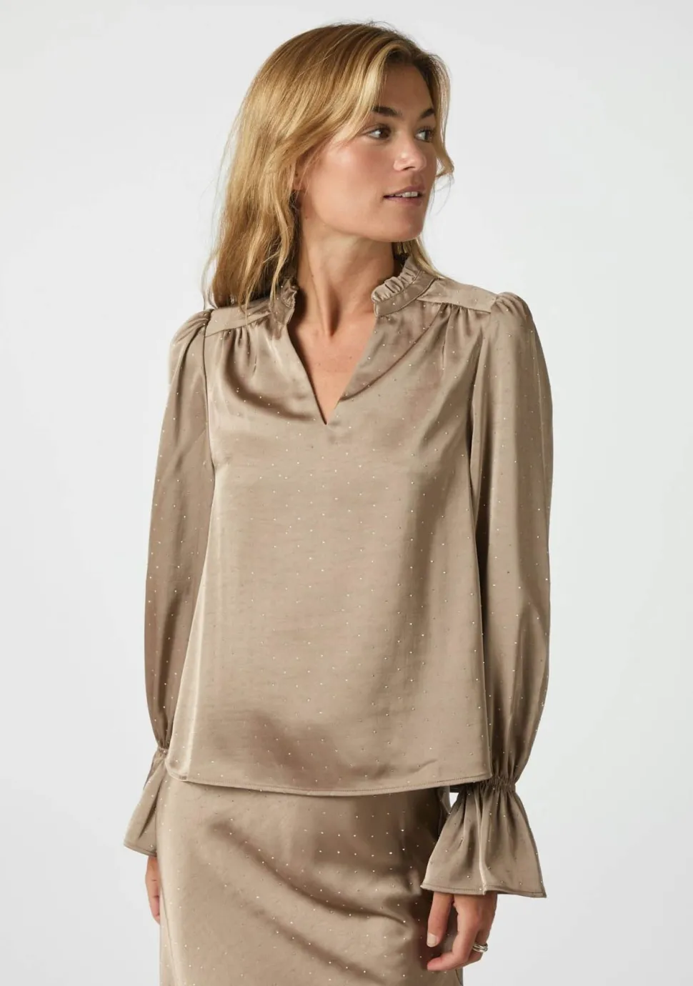 NEO NOIR BLOUSE