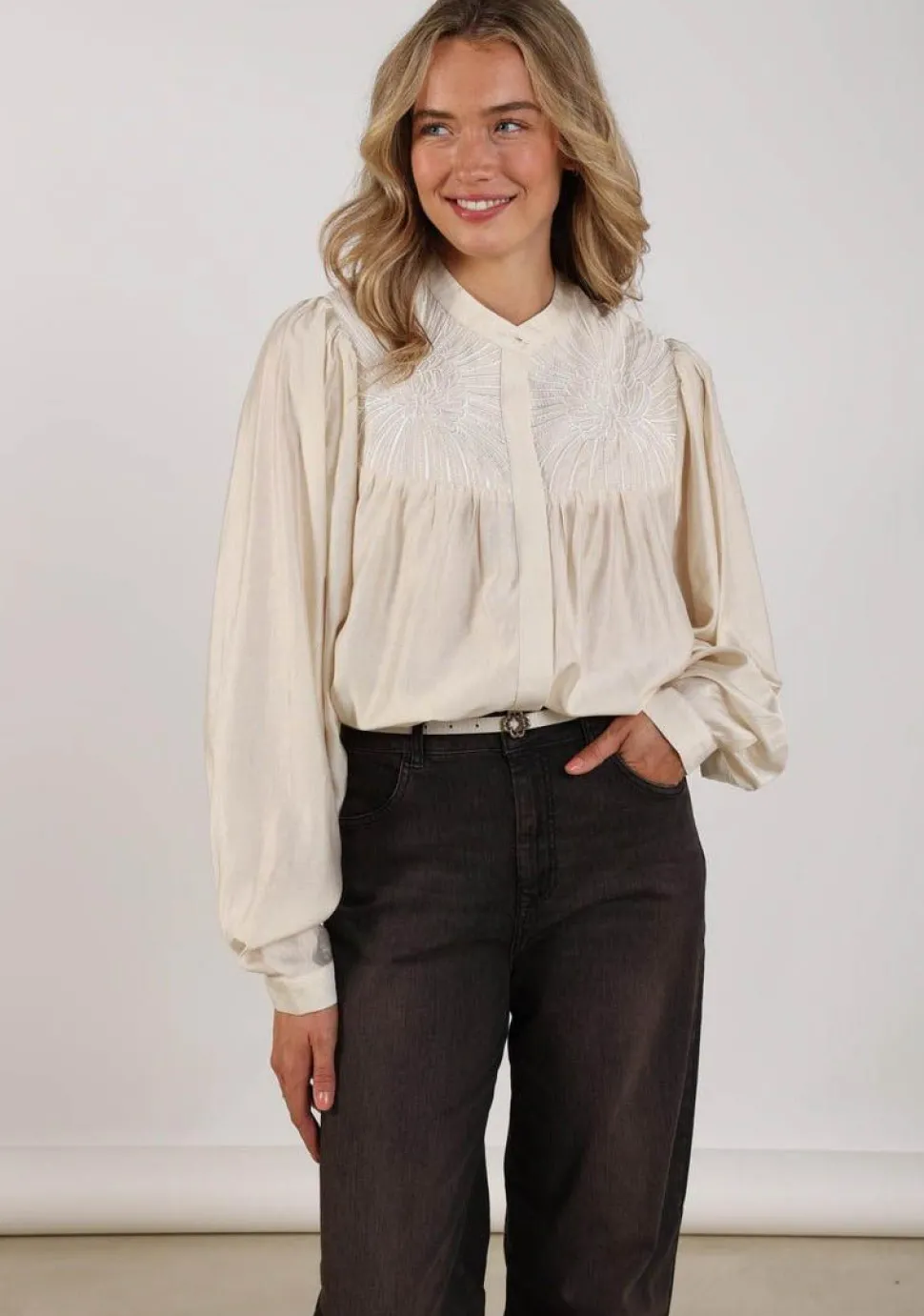 NUKUS BLOUSE