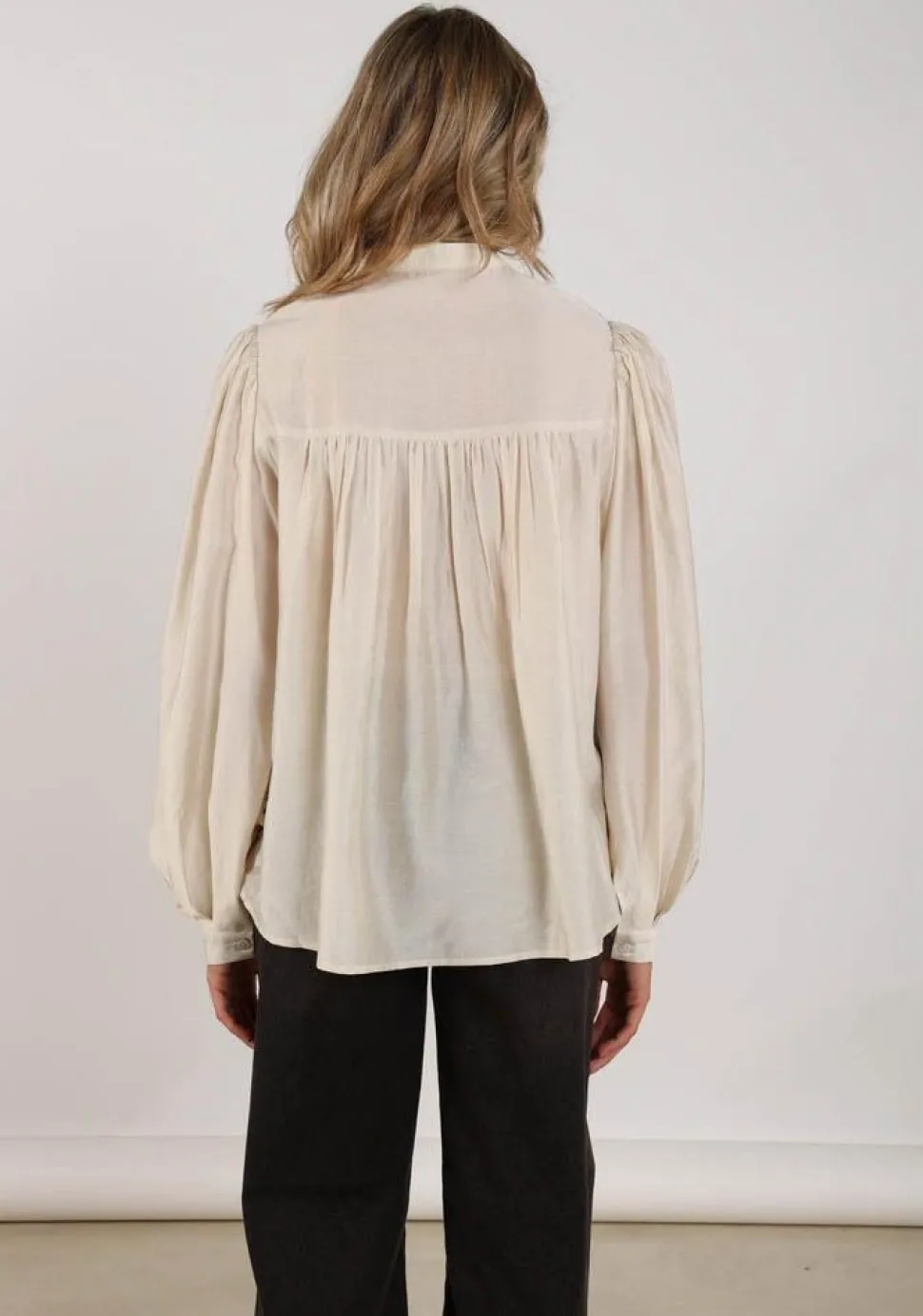 NUKUS BLOUSE