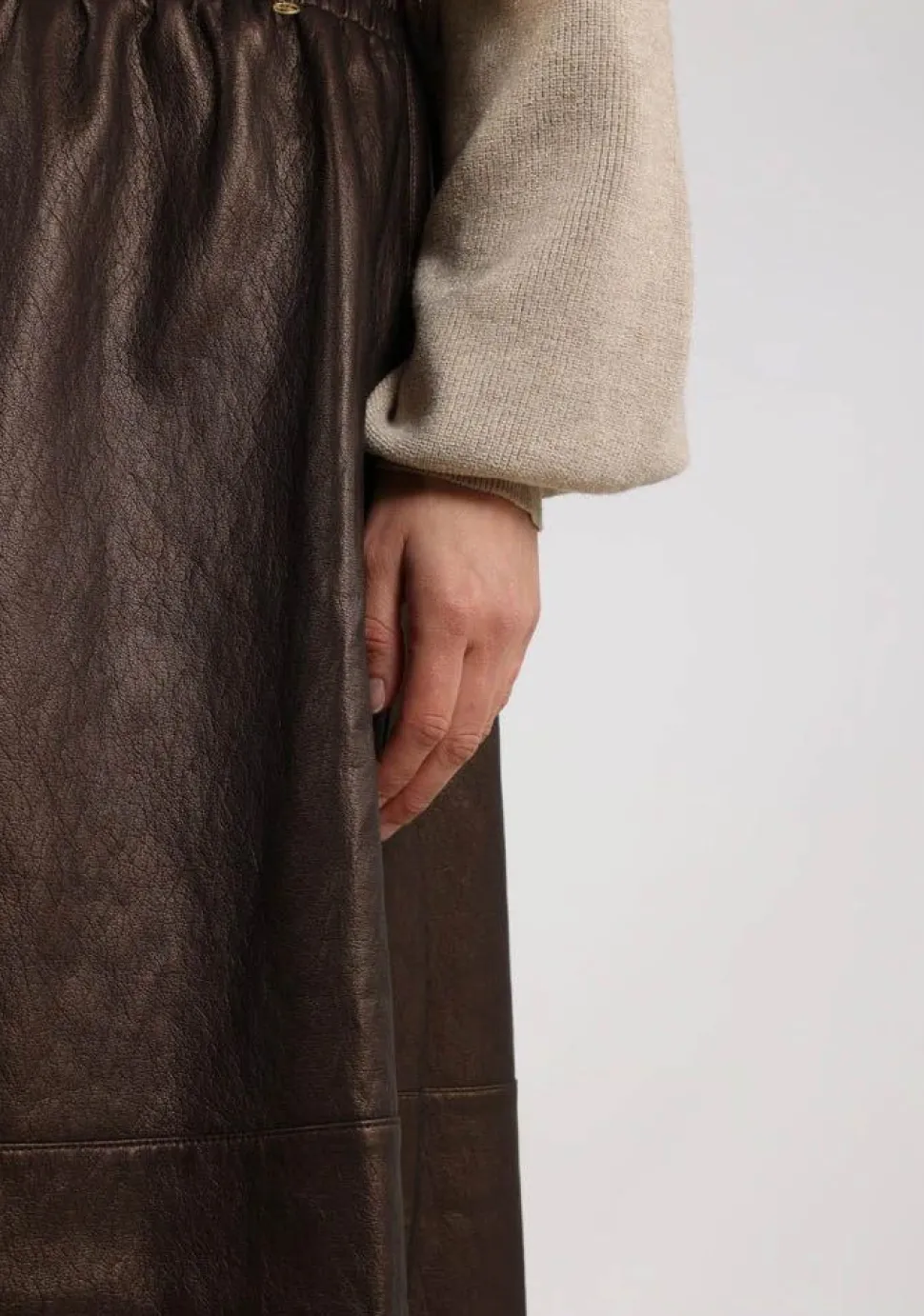 NUKUS ROK