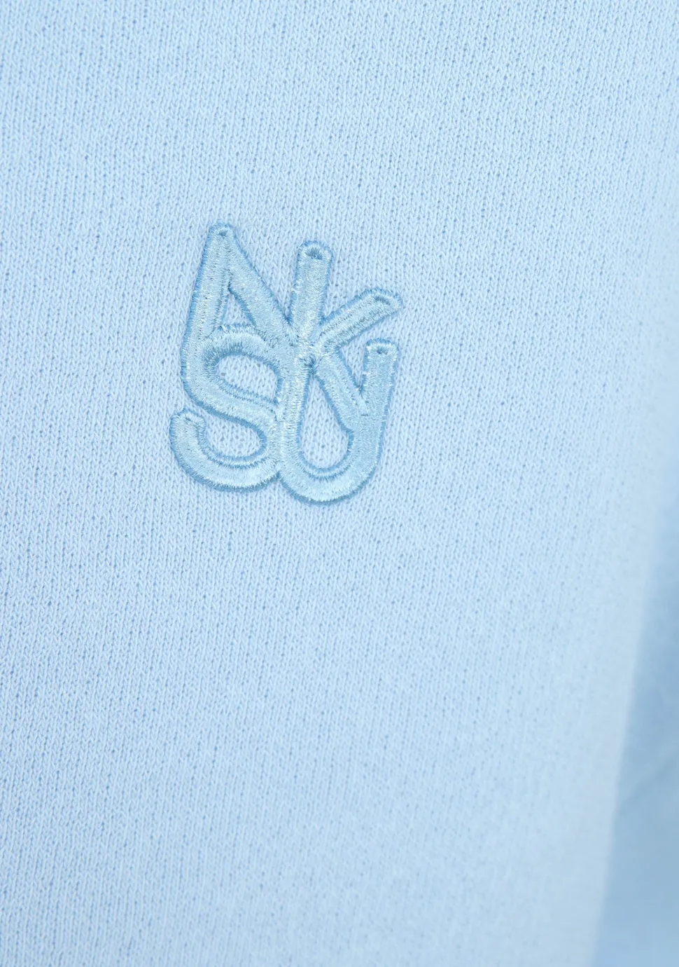 NUKUS SWEATER