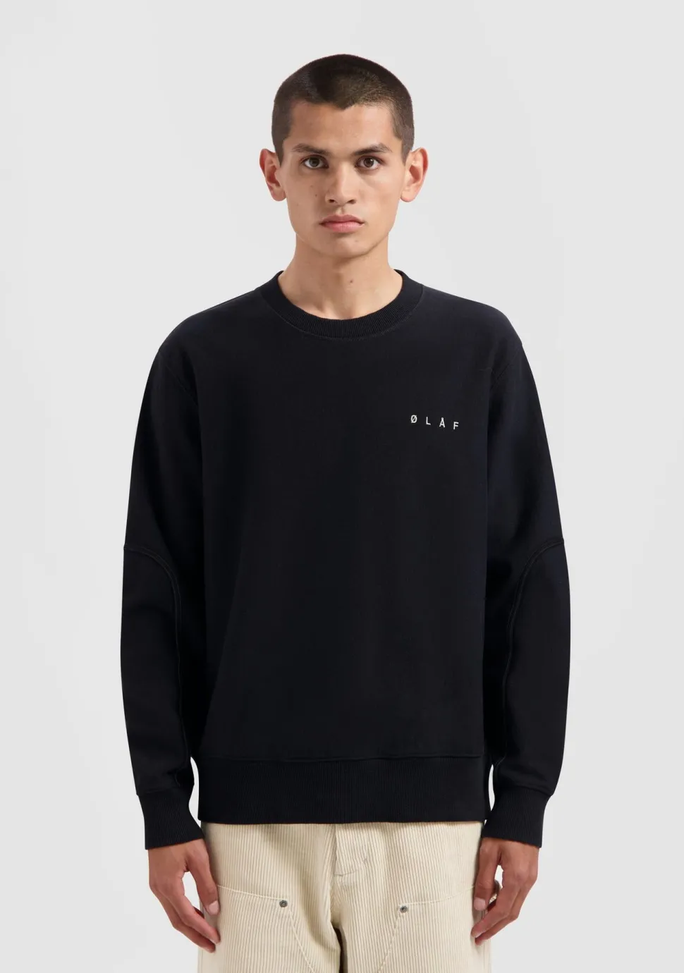 OLAF SWEATER