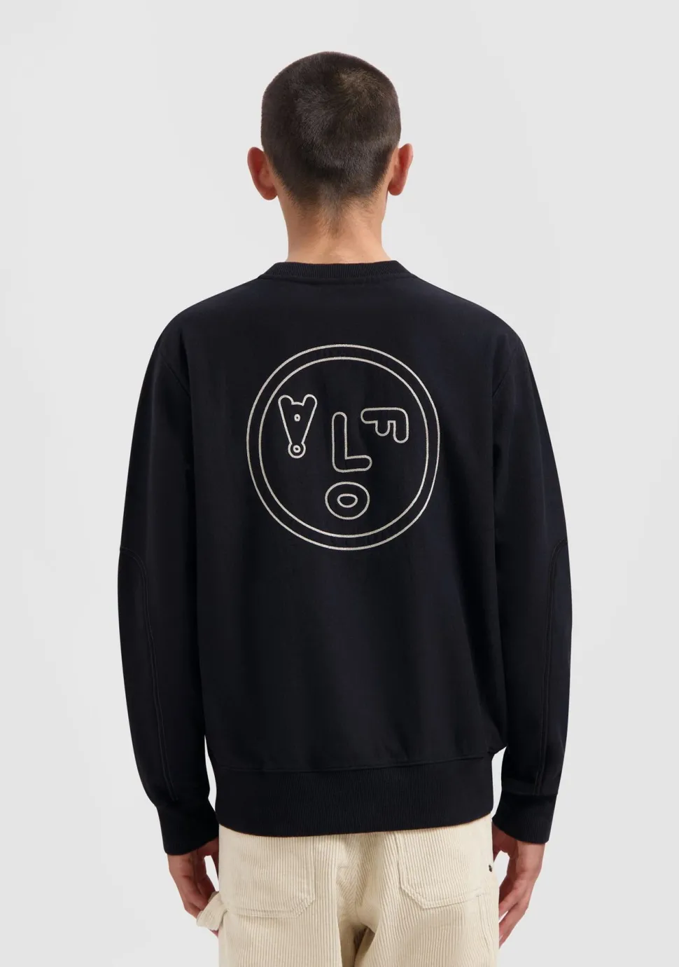 OLAF SWEATER