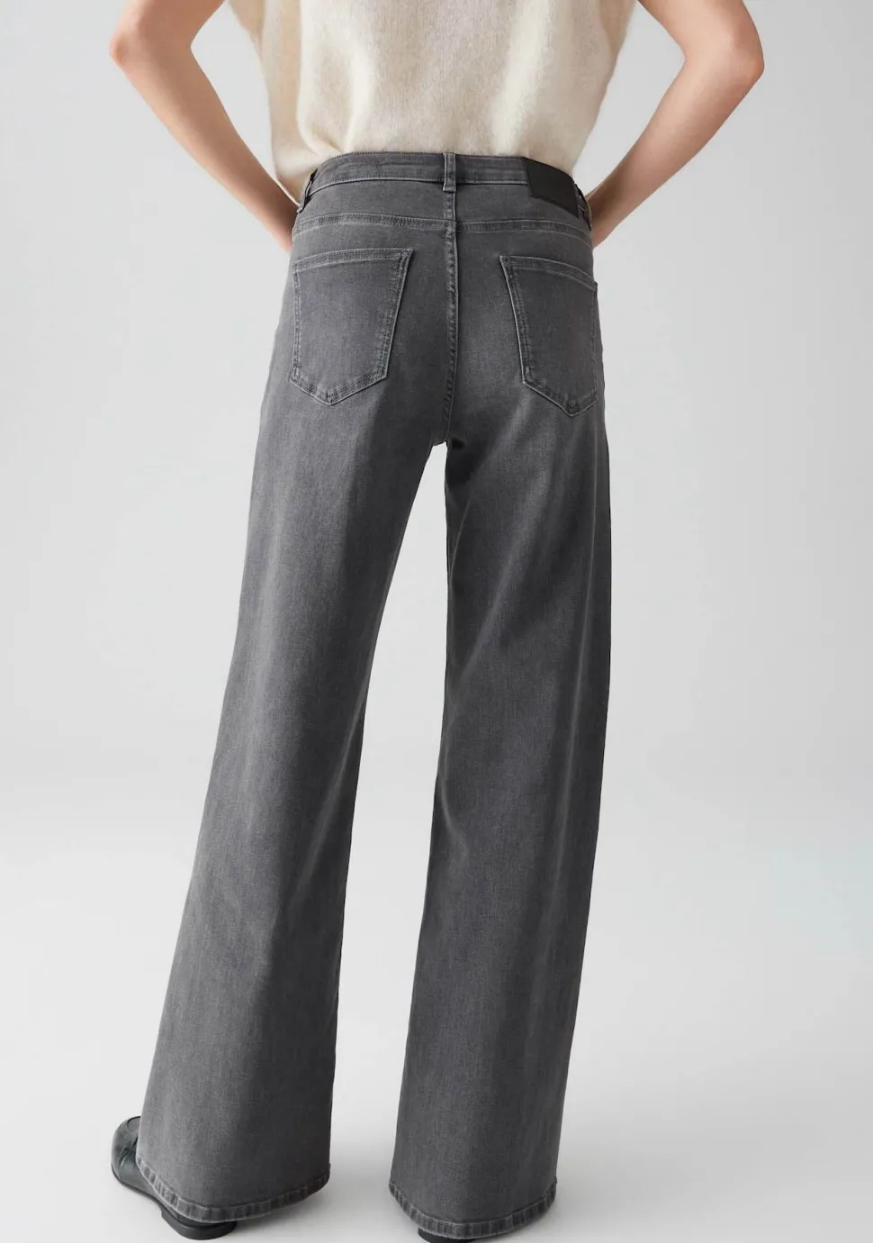 OPUS JEANS