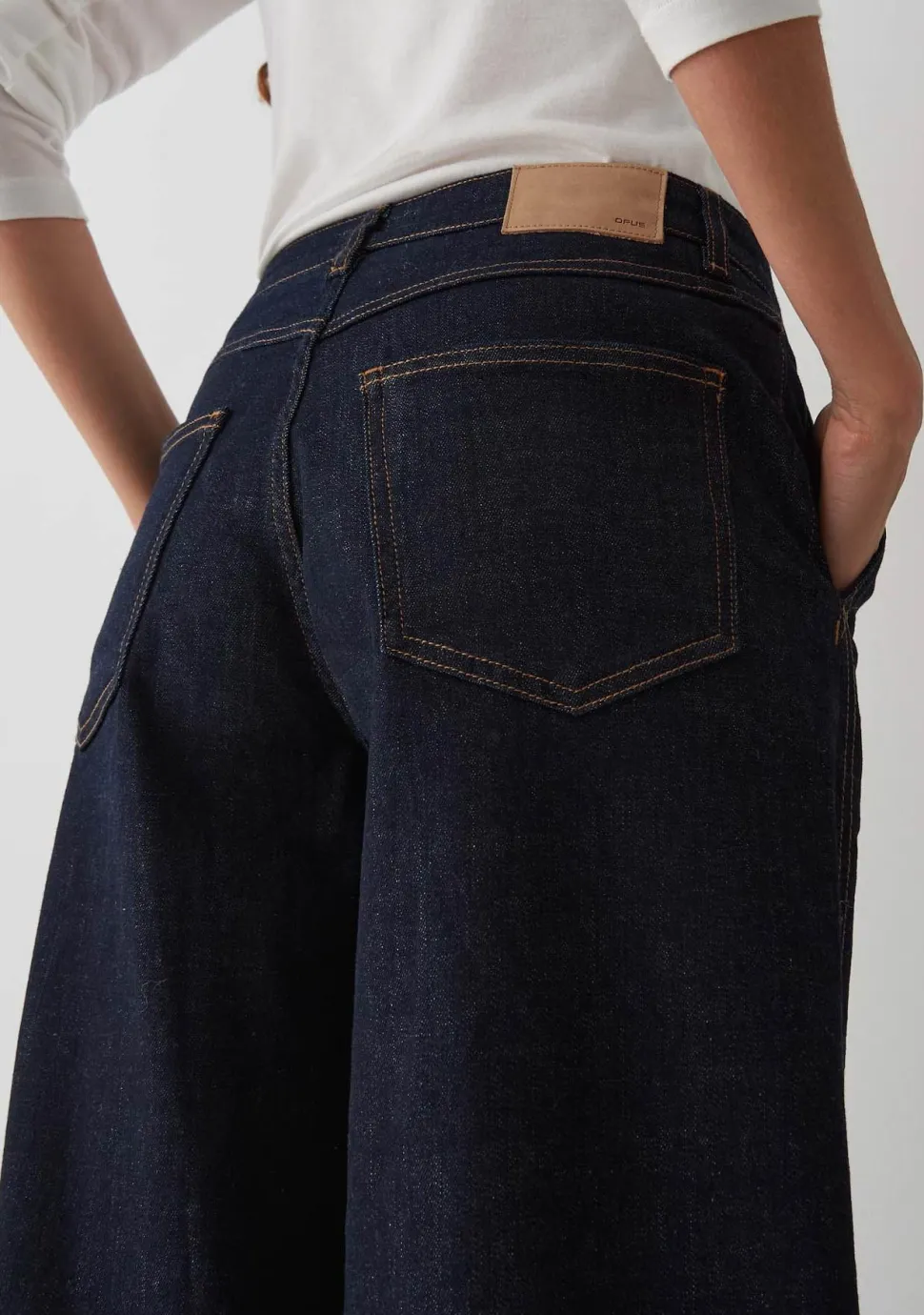 OPUS JEANS