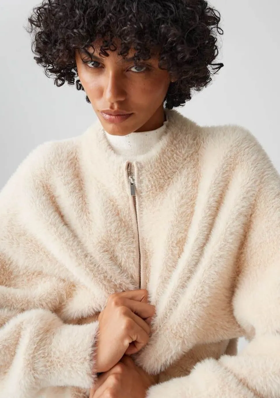 OPUS VEST