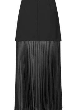 SECOND FEMALE ROK