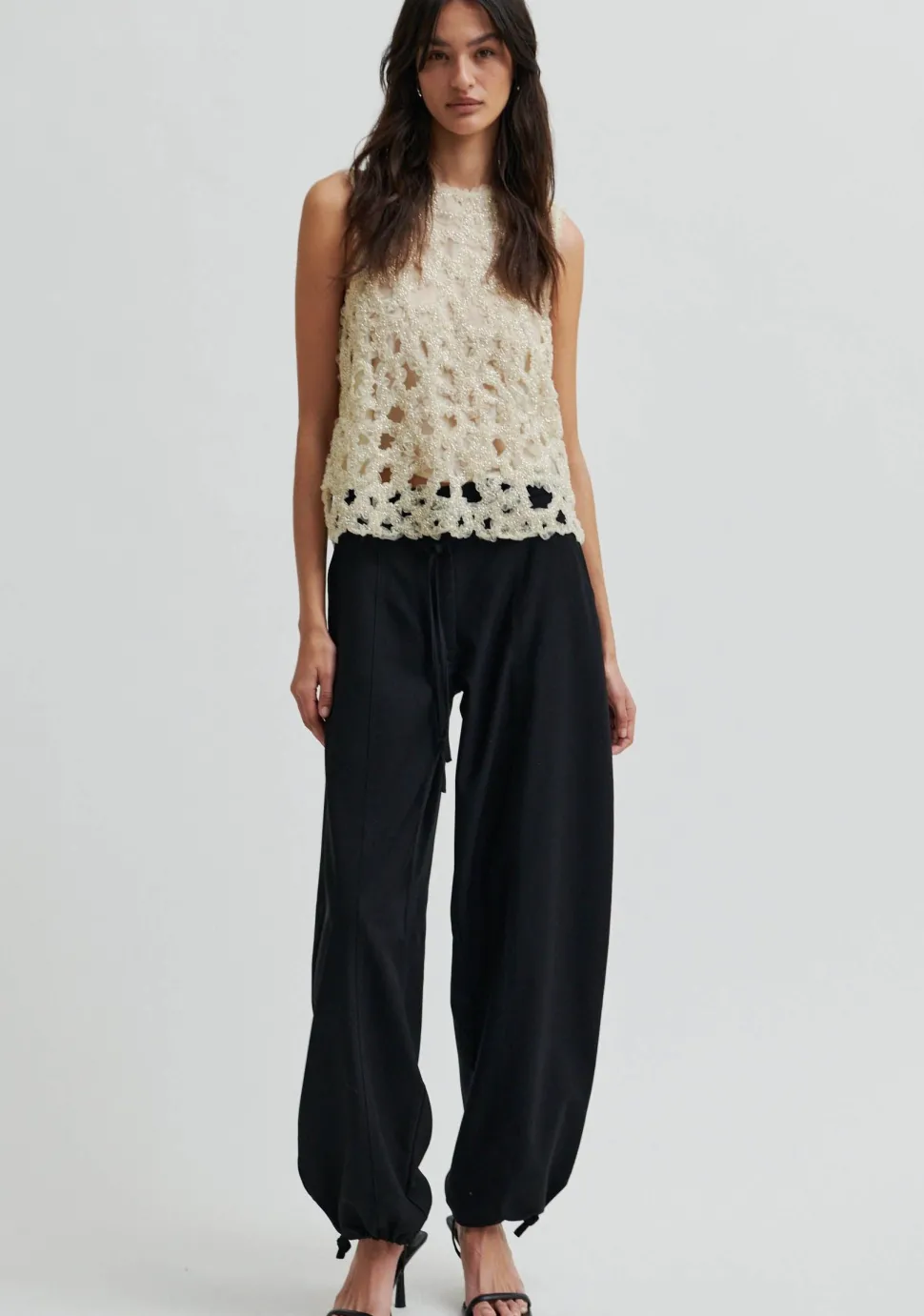 SECOND FEMALE TOP