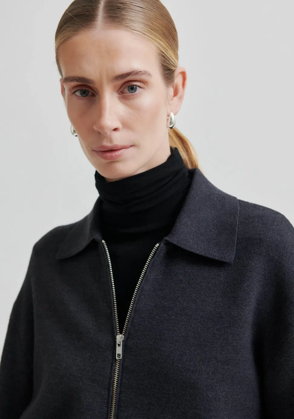 SECOND FEMALE VEST