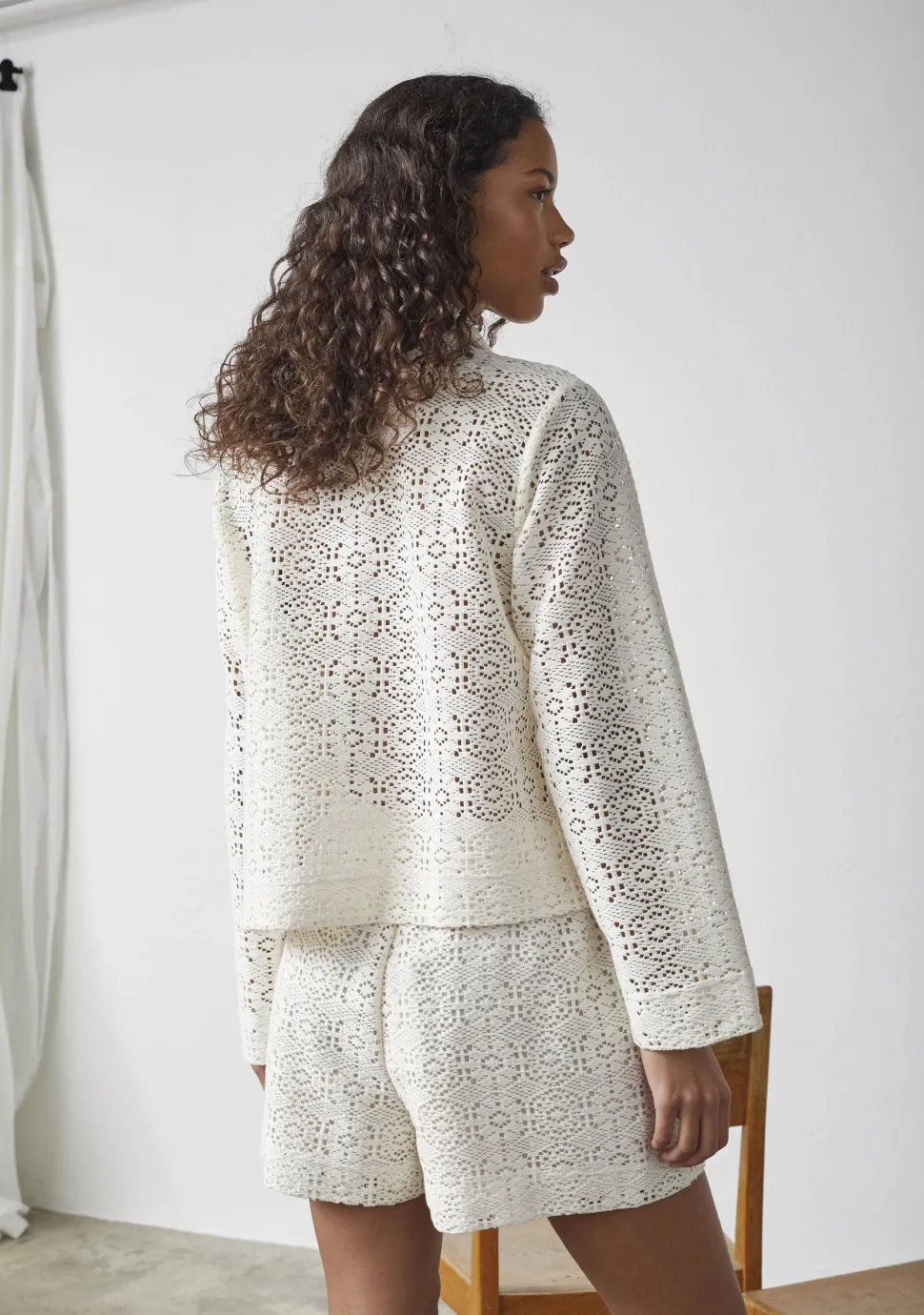 SISTERS POINT BLOUSE