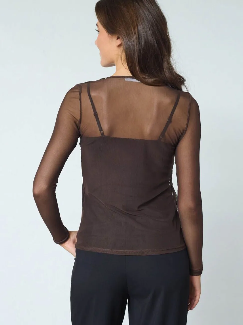 SISTERS POINT SHIRT