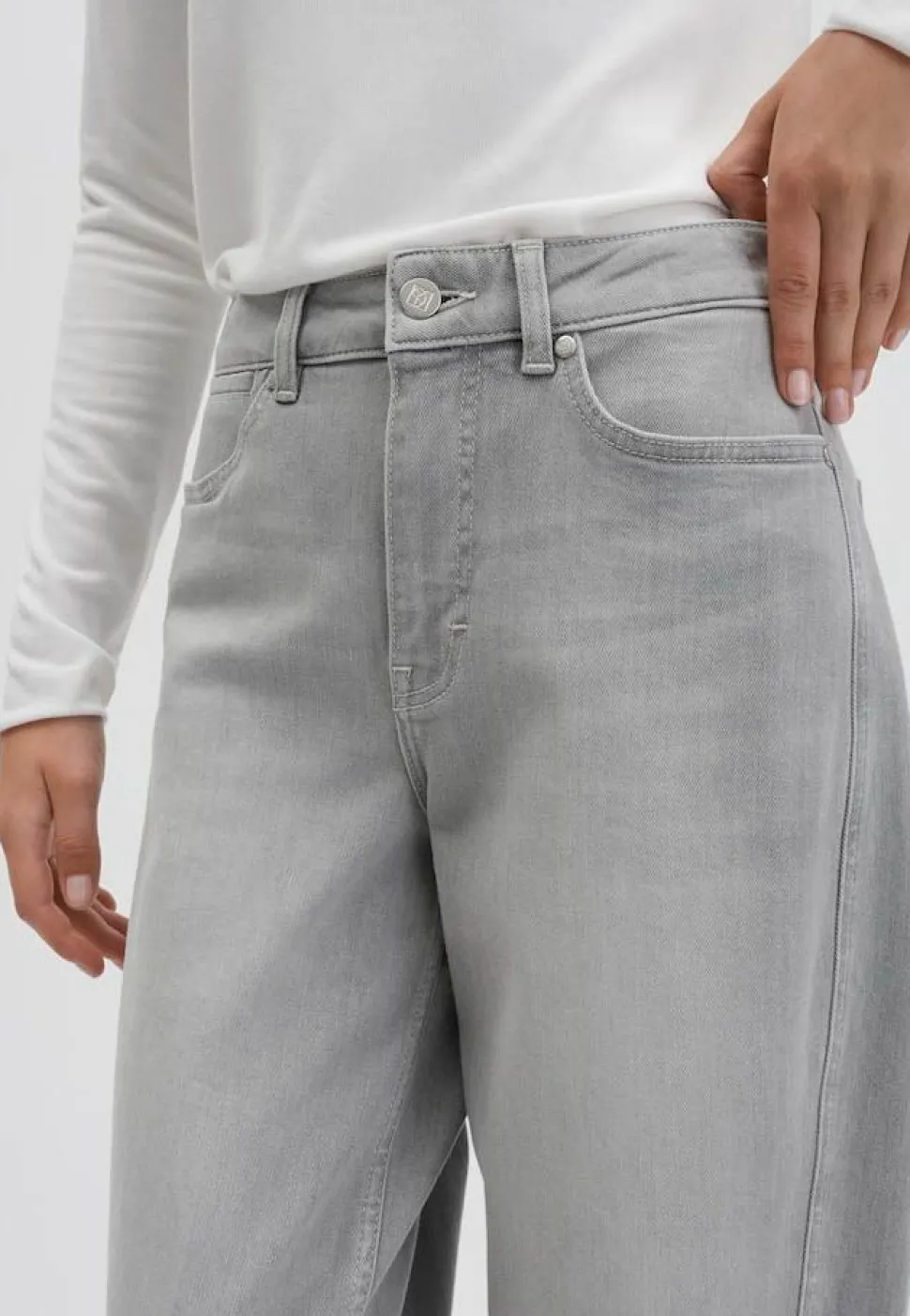 SOMEDAY JEANS