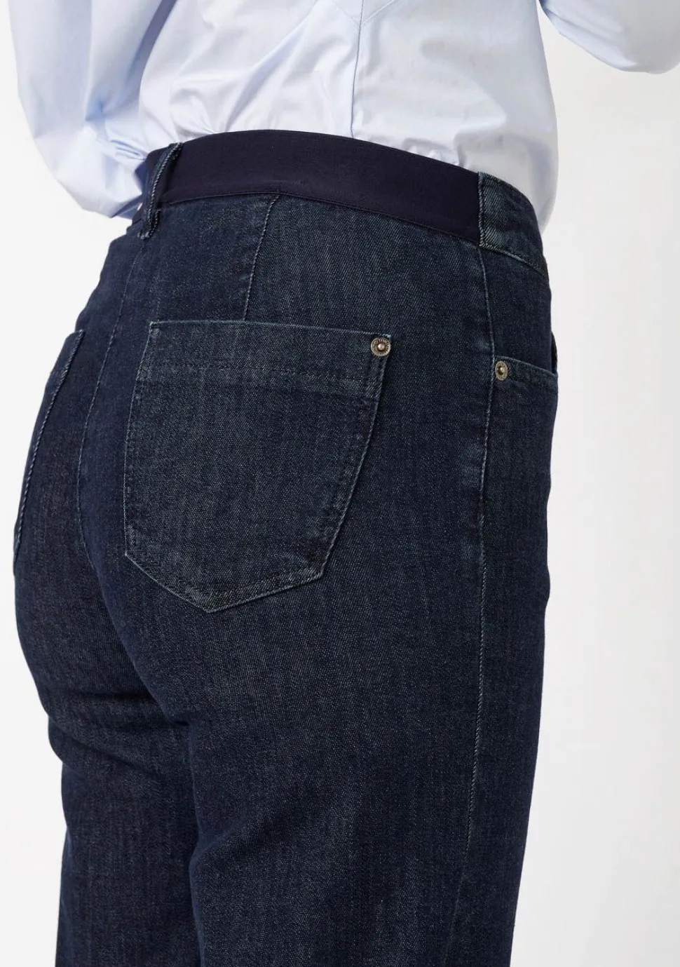 TONI JEANS