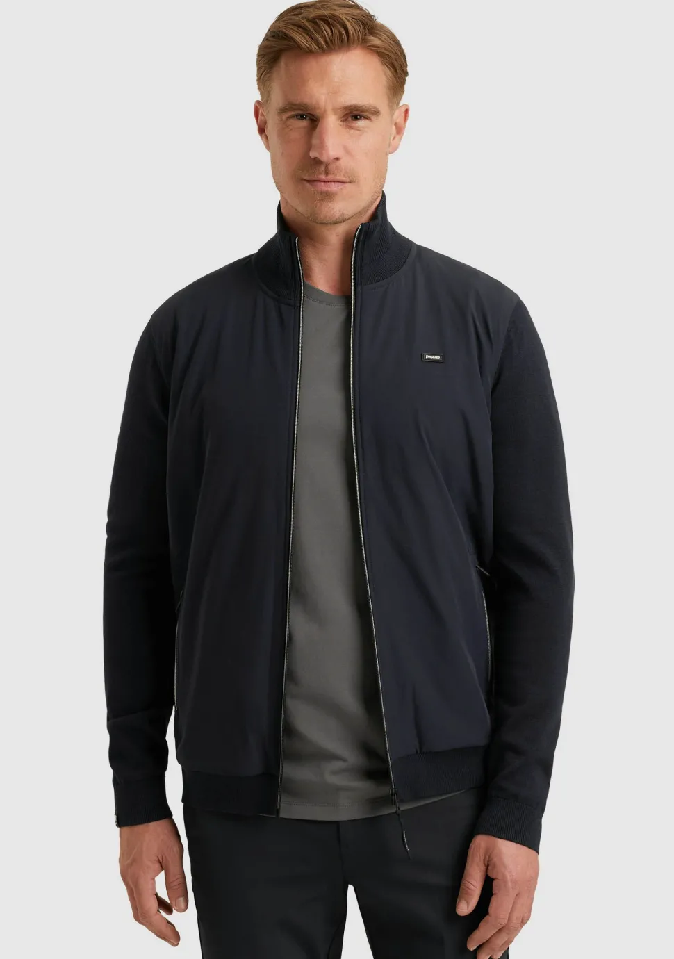 VANGUARD VEST
