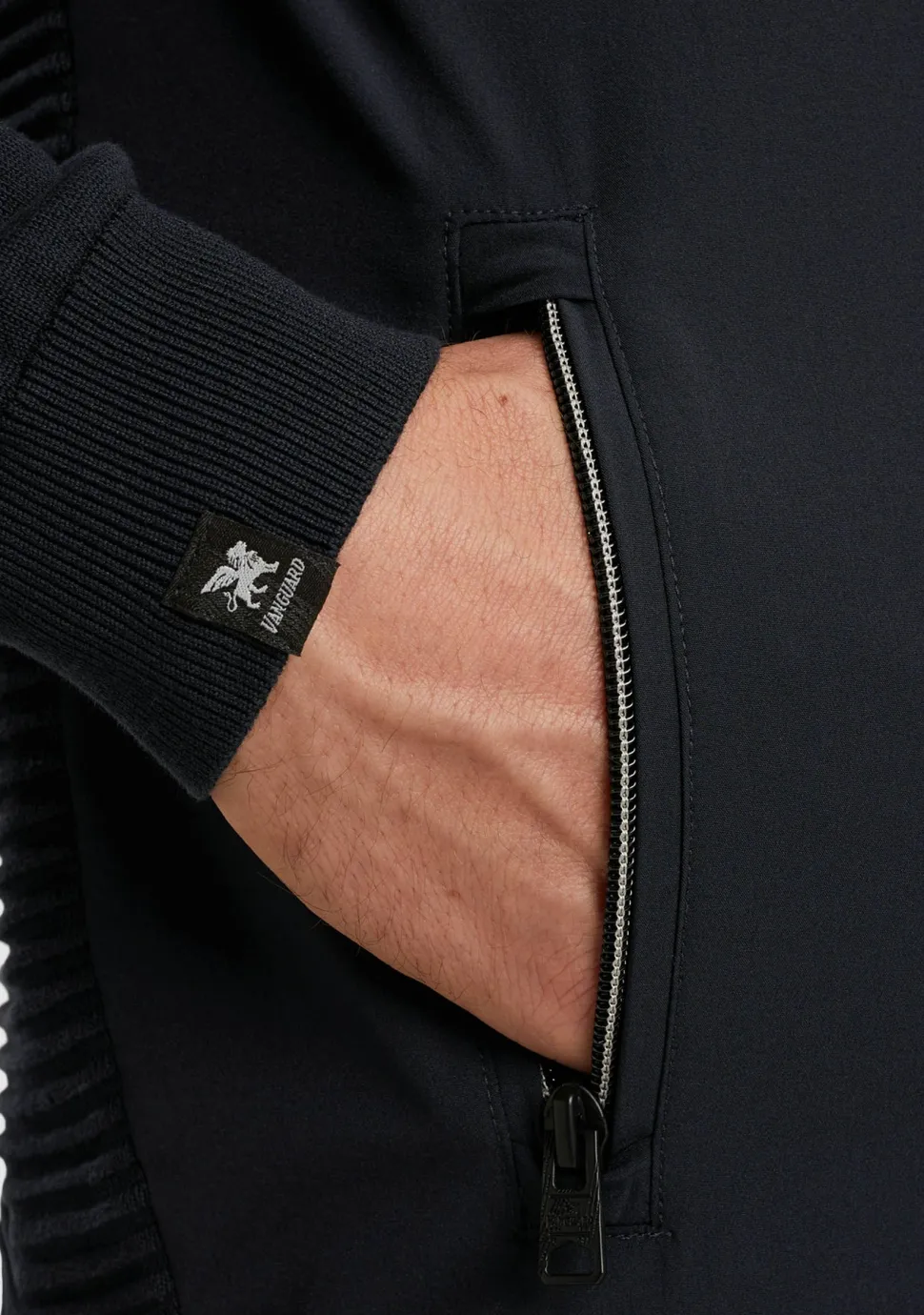 VANGUARD VEST
