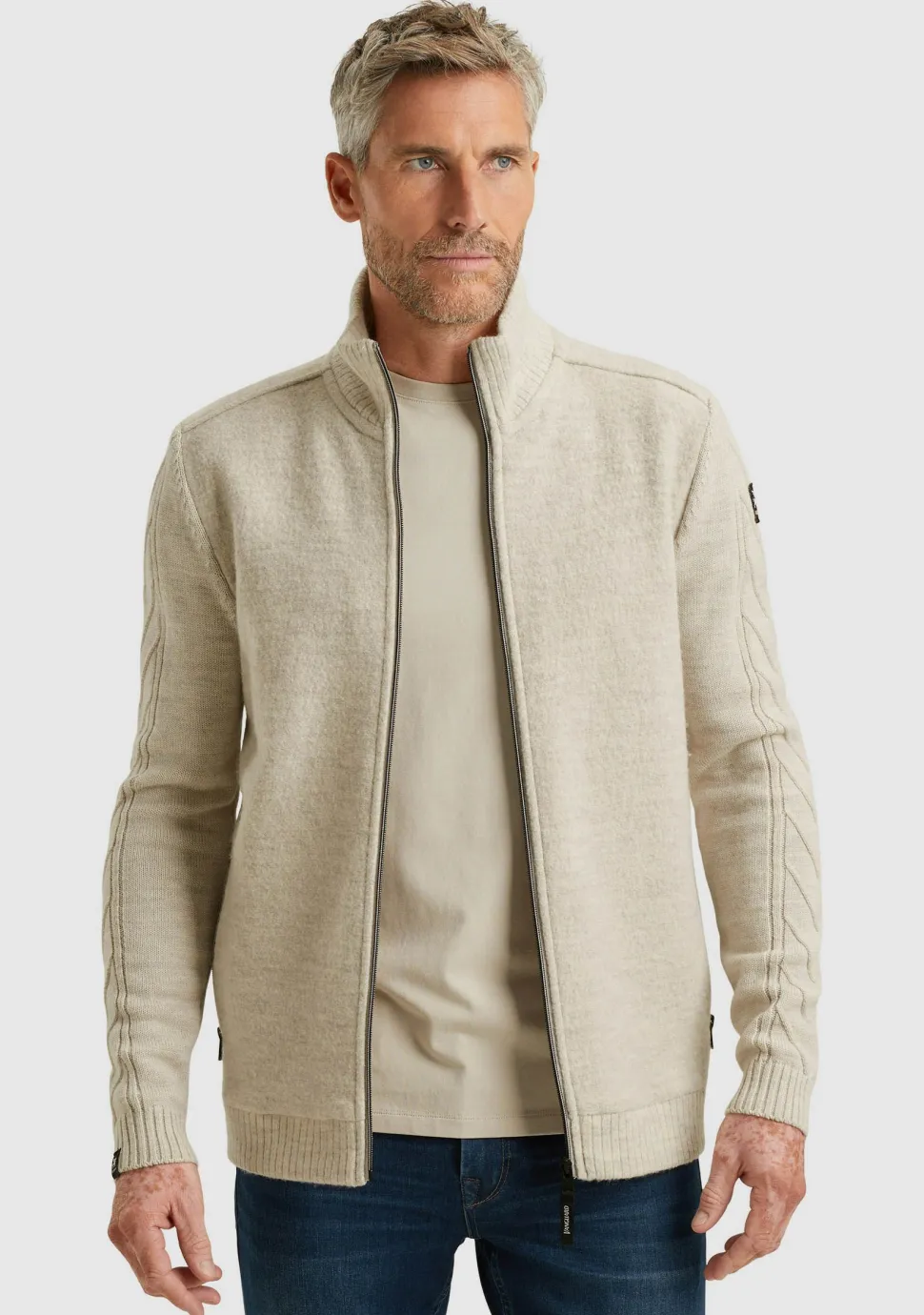VANGUARD VEST