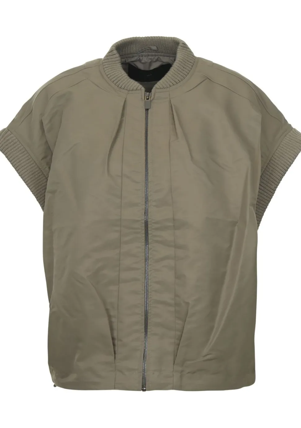 WITH BLACK BODYWARMER