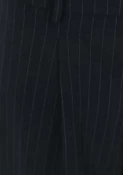 WITH BLACK PANTALON