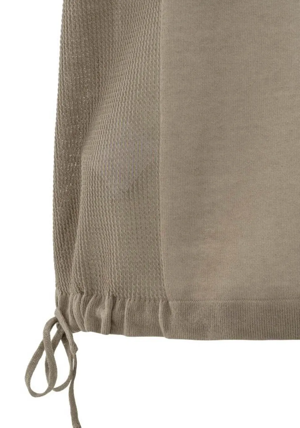 YAYA TRUI KORTE MOUW